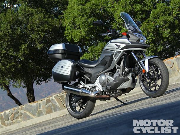 بررسی موتورسیکلت هوندا NC700X مدل 2012